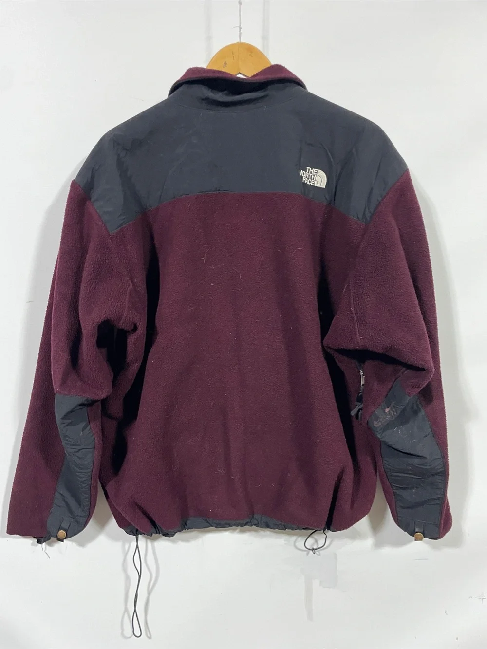 The North Face Men's Maroon and Black Denali Performance Fleece Jacket